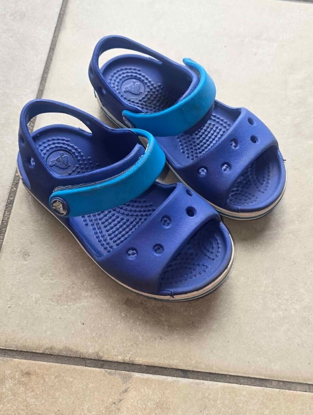 Toddler Crocs Sandals, Size 7